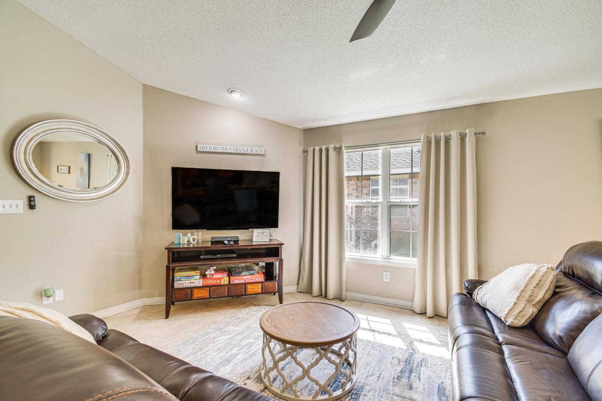 Orange Beach Home With Hot Tub Less Than 2 Mi To The Wharf Exterior photo